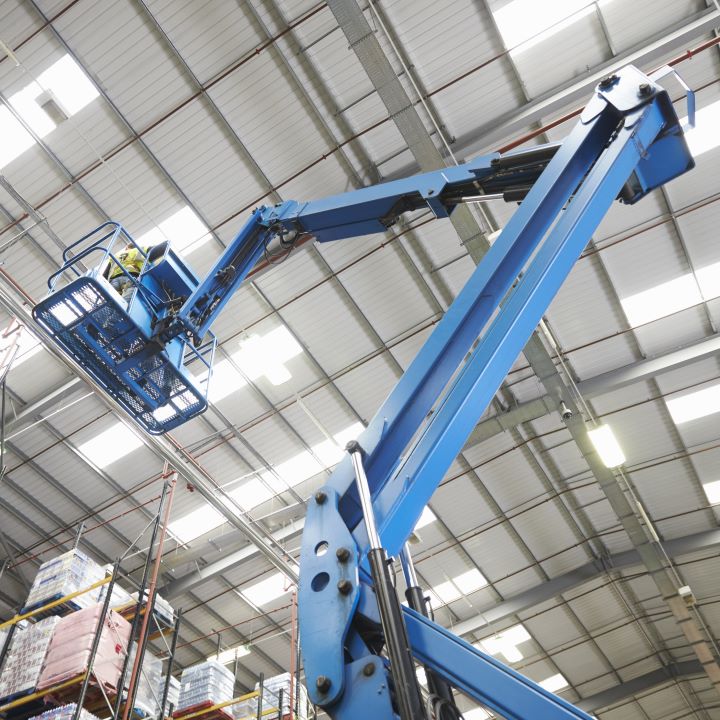 Man lift rental service